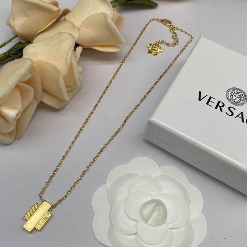 Versace Necklaces 67